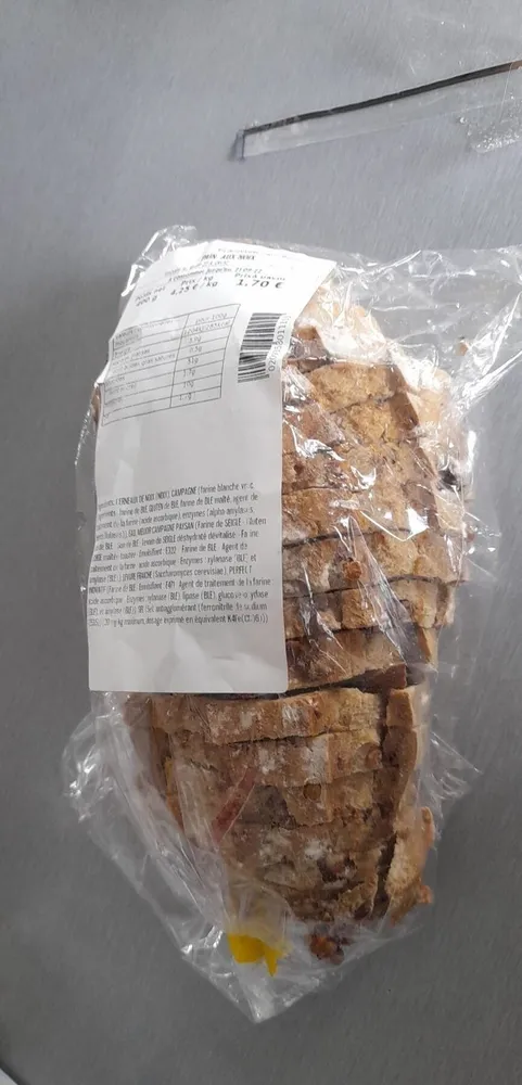Pain aux noix