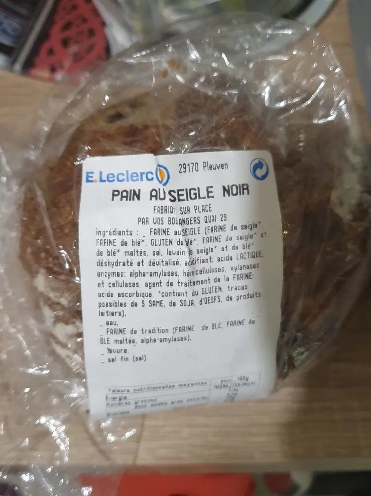 Pain au seigle noir