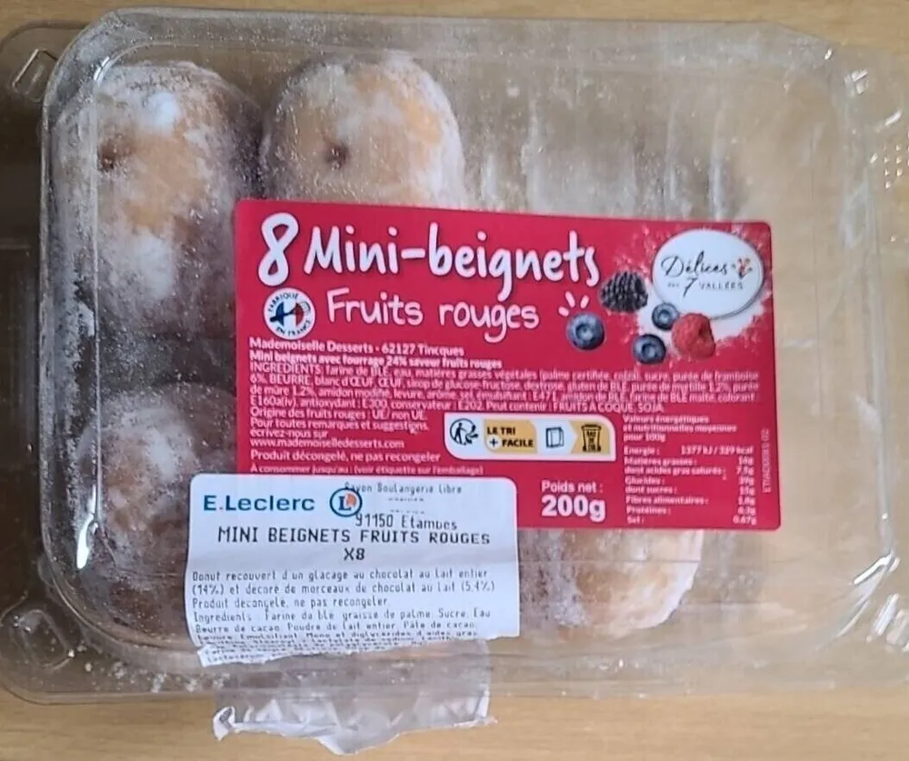 8 mini beignets fruits rouges