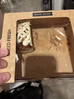 Gourmet Cinnamon Bun With Cream Cheese Icing