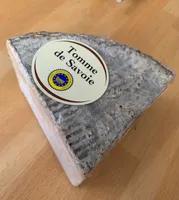 tomme de savoie igp au lait entier cru