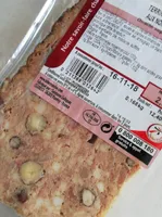 Terrine de lapin aux noisettes