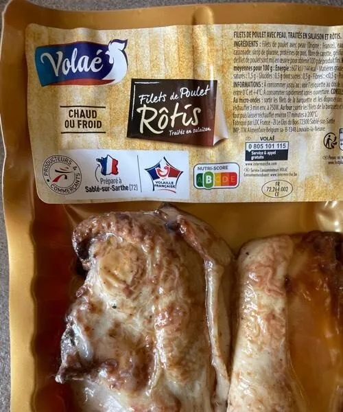 Filets de poulet rôtis traités en salaisons