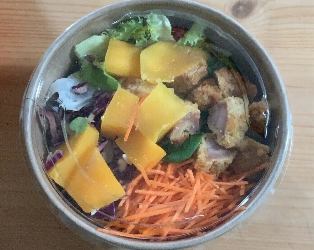 Poke bowl crousty chicken