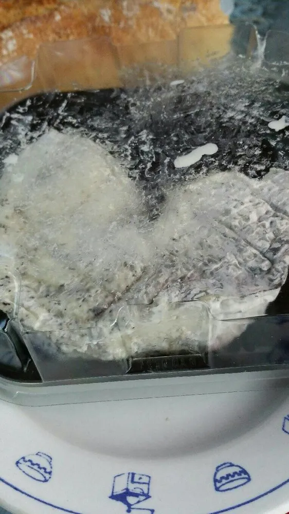 Couronne de chèvre cendrée