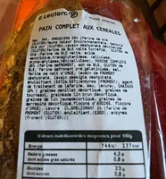 Pain complet aux céréales