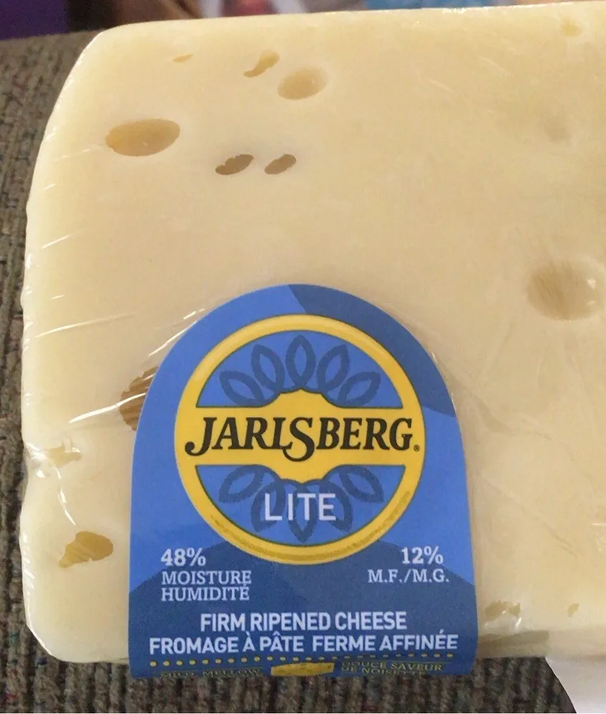 Fromage a pâte ferme affinée