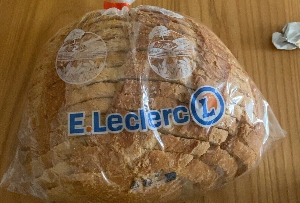 Boule froment coupée