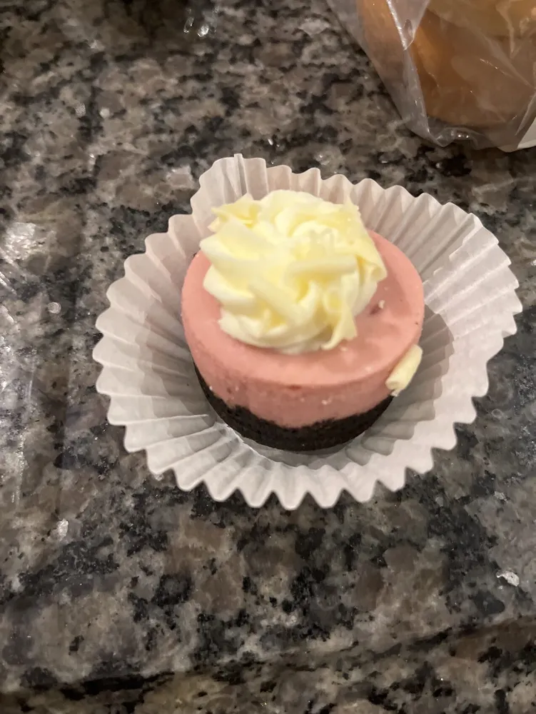 White Chocolate Raspberry Mini Cheesecake
