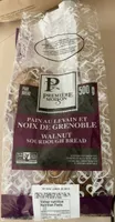 Pain au levain et noix de Grenoble