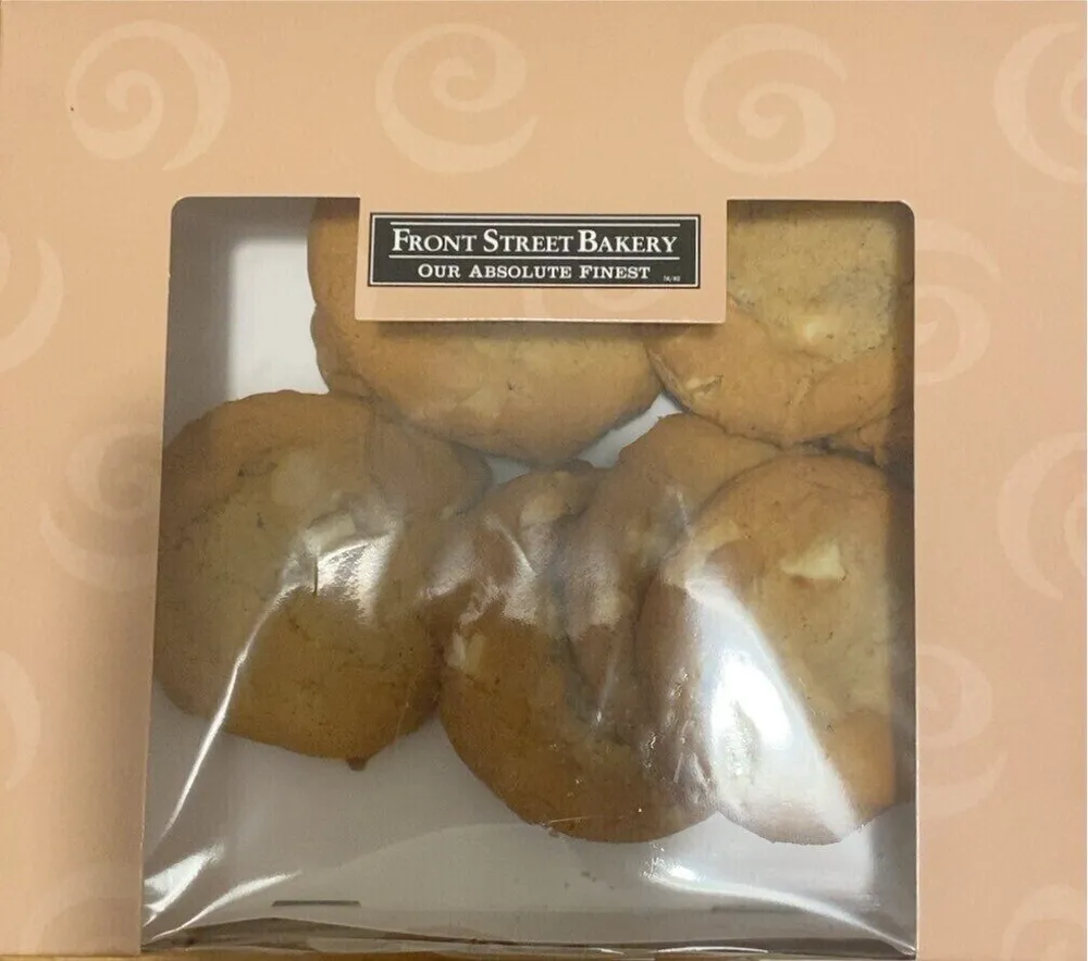 Chocolate Macadamia Cookie