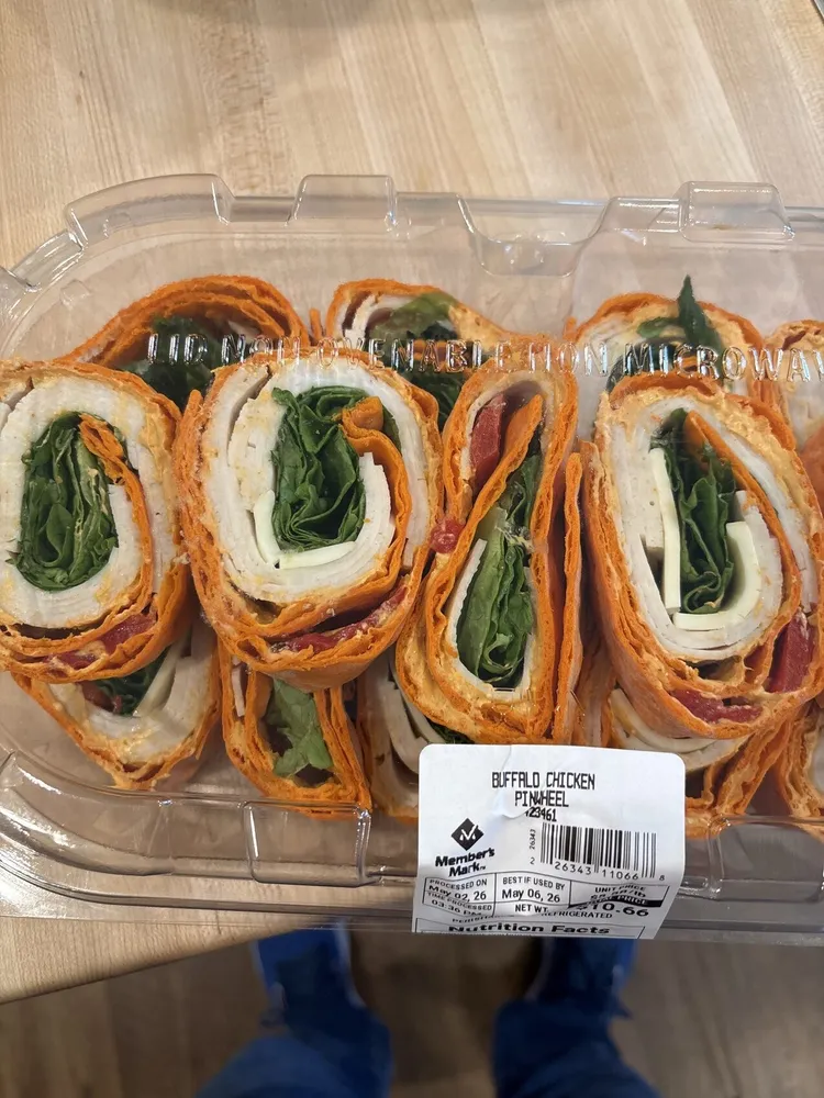 Sam’s Buffalo Chicken Wrap