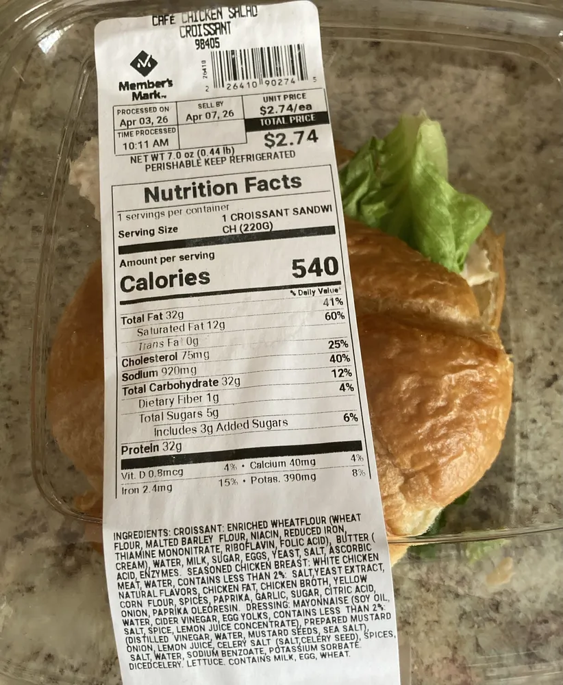 CAFÉ CHICKEN SALAD CROISSANT
