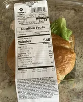 CAFÉ CHICKEN SALAD CROISSANT
