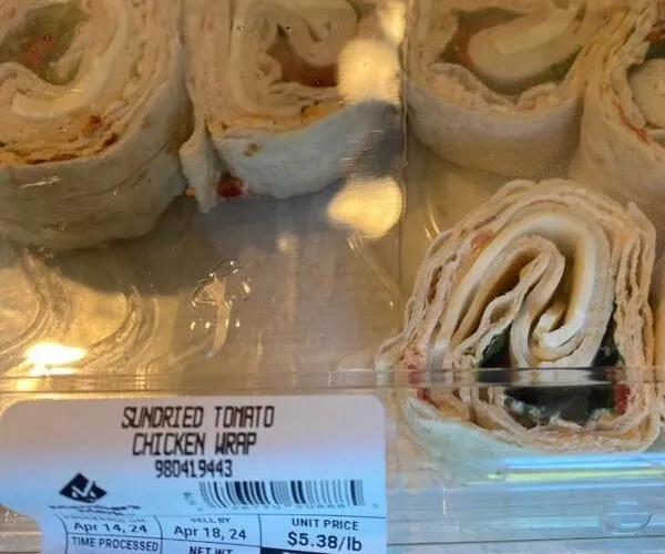 Sundried Tomato Chicken Wrap
