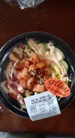 Poké bol saumon