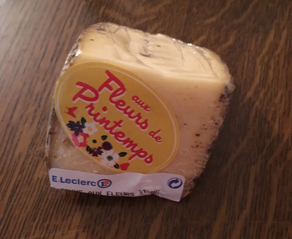 Tomme aux fleurs