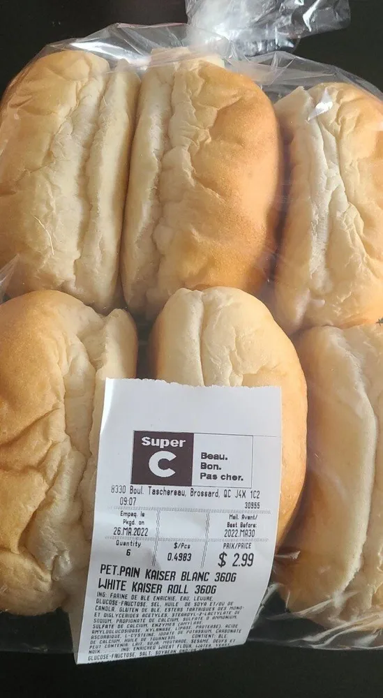 White kaiser roll