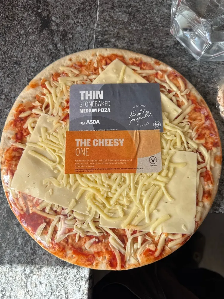 Thin Stone baked Medium Pizza