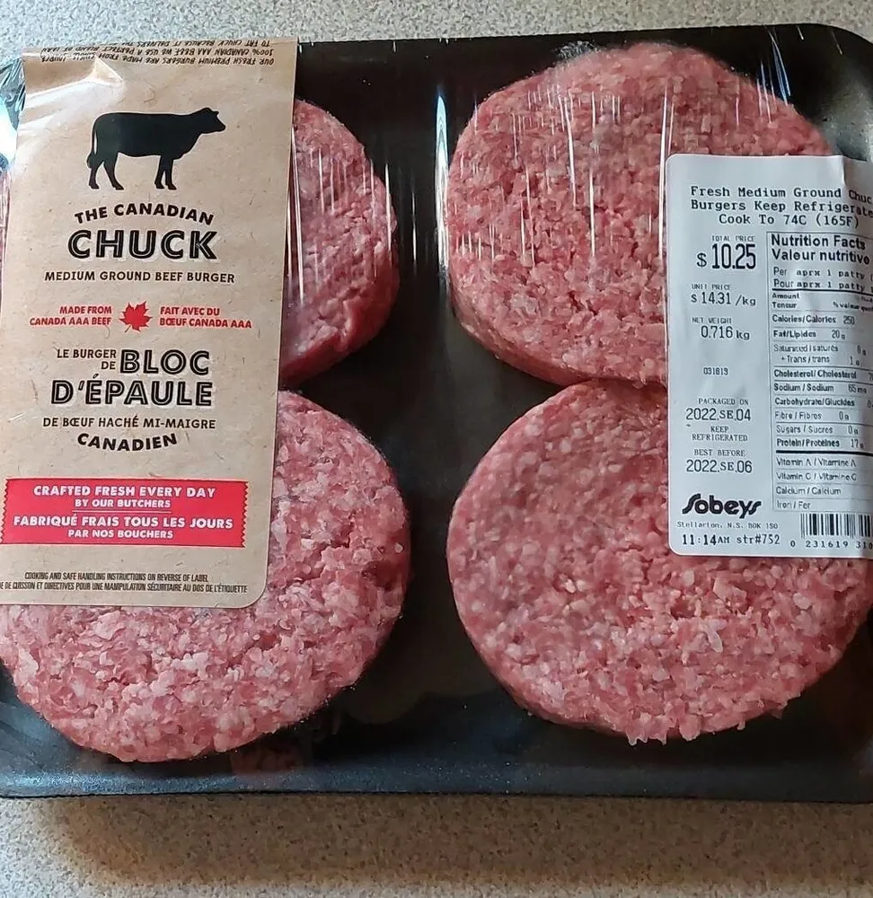 Fresh Medium Ground Chuck Burgers
