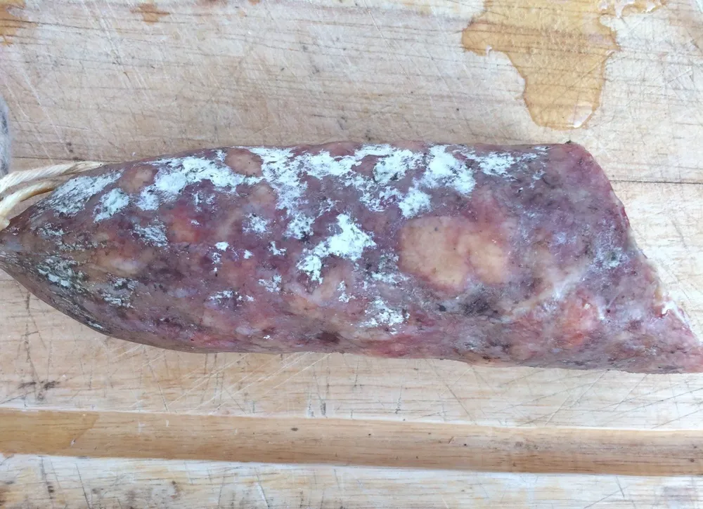 Saucisson sec de l'île de beauté