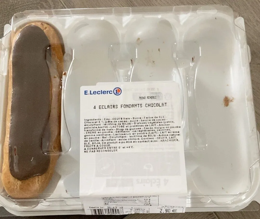 Eclair au chocolat