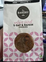 5 Oat & Raisin Cookies
