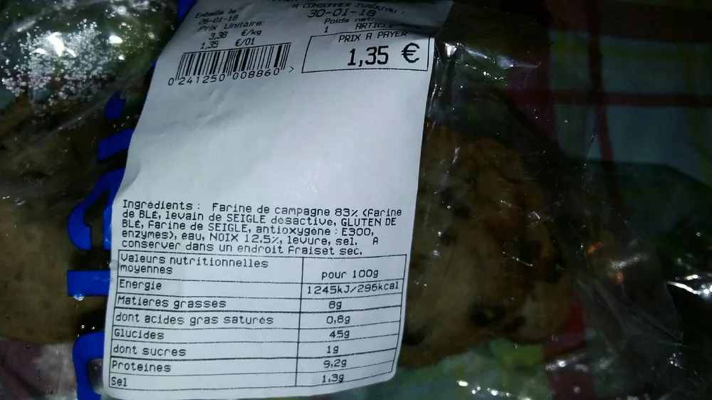 Pain aux noix