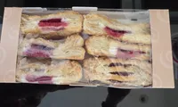 Raspberry Cream Cheese Twist