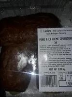 Pains à la crème pâtissière