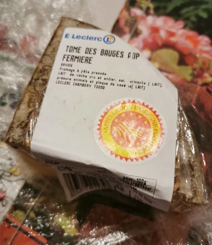 Tome des Bauges Aop fermière