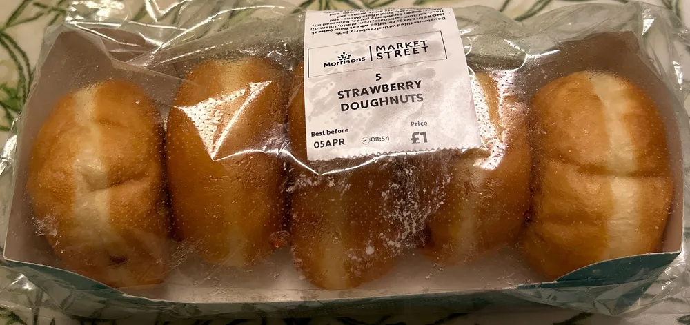 Strawberry Doughnuts