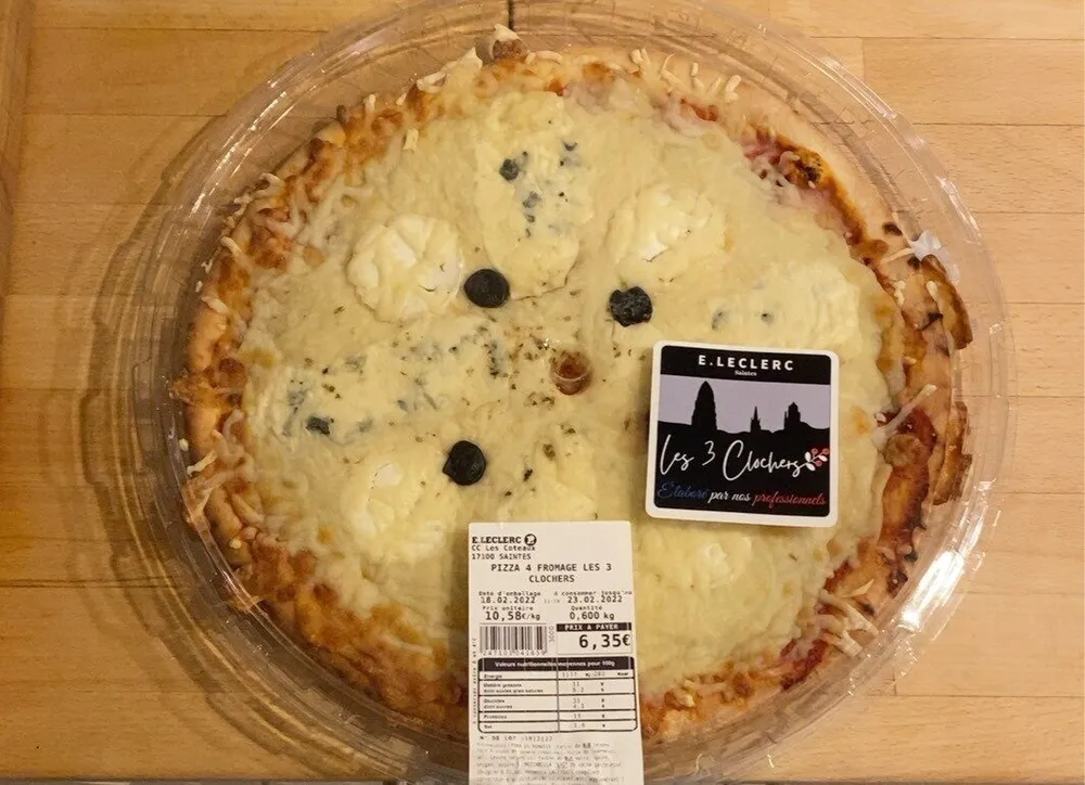 Pizza 4 fromage les 3 clochers