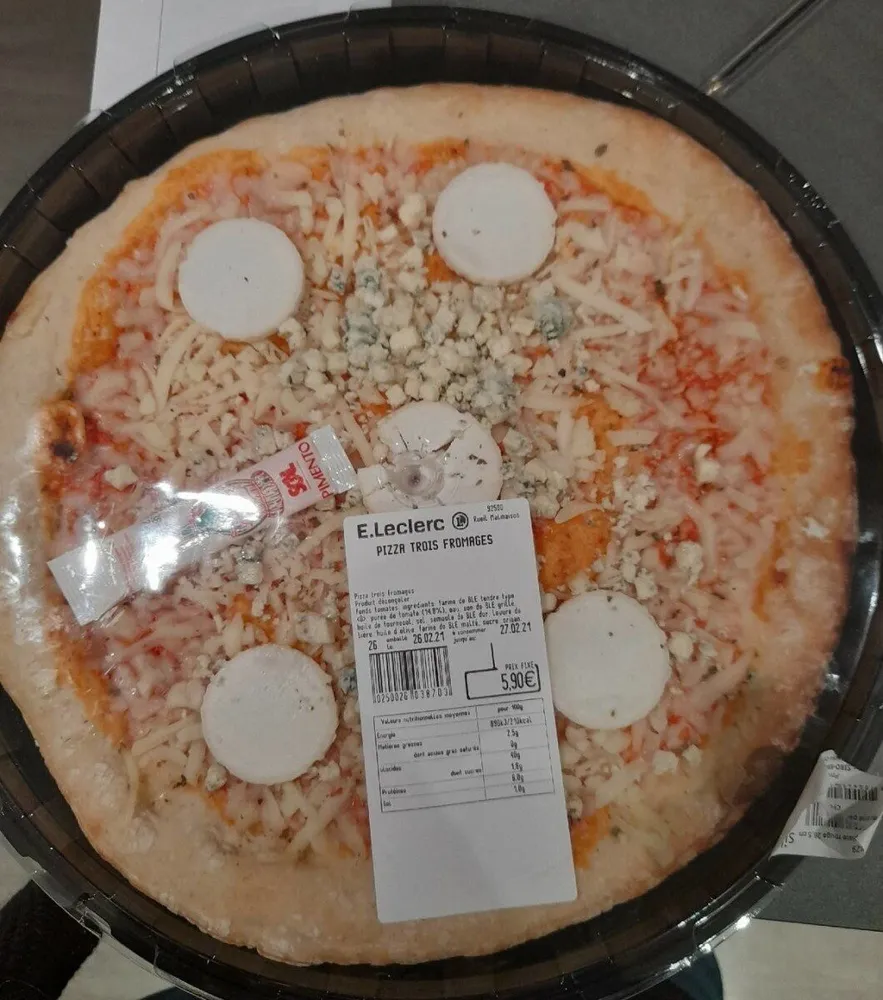 Pizza trois fromages