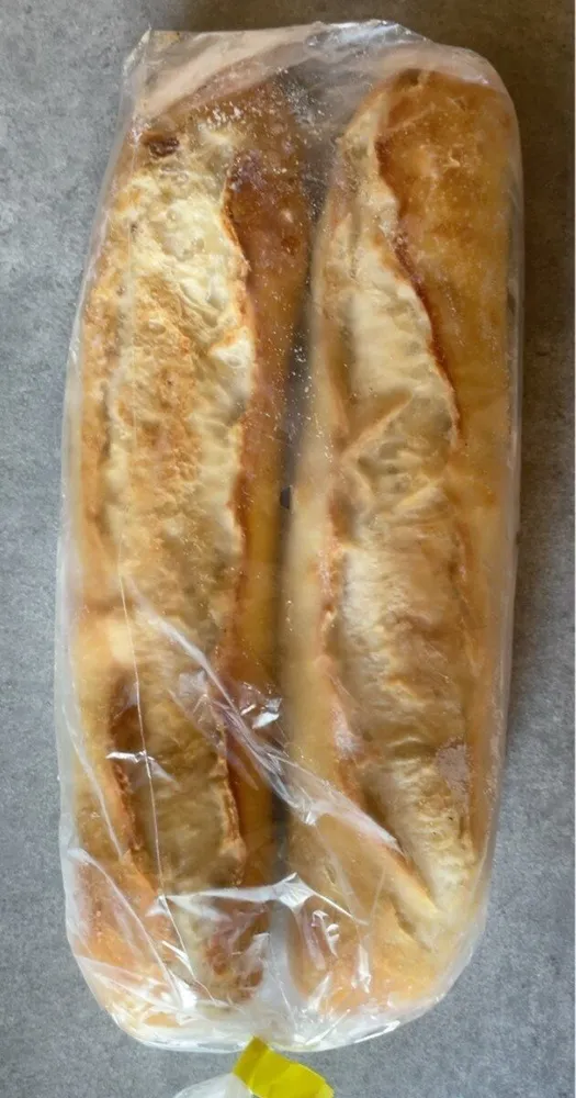 Pain demi baguette sandwich
