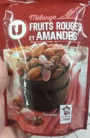 Melange fruits rouges et amandes