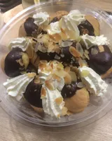 Profiteroles