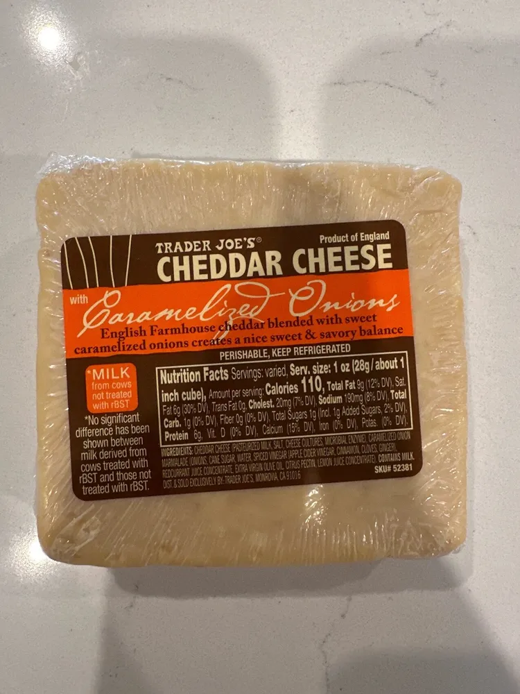 Caramelized Onion Cheddar Cheese