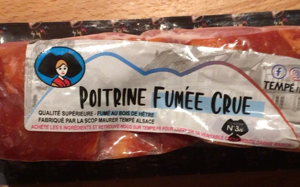 Poitrine Fumée crue
