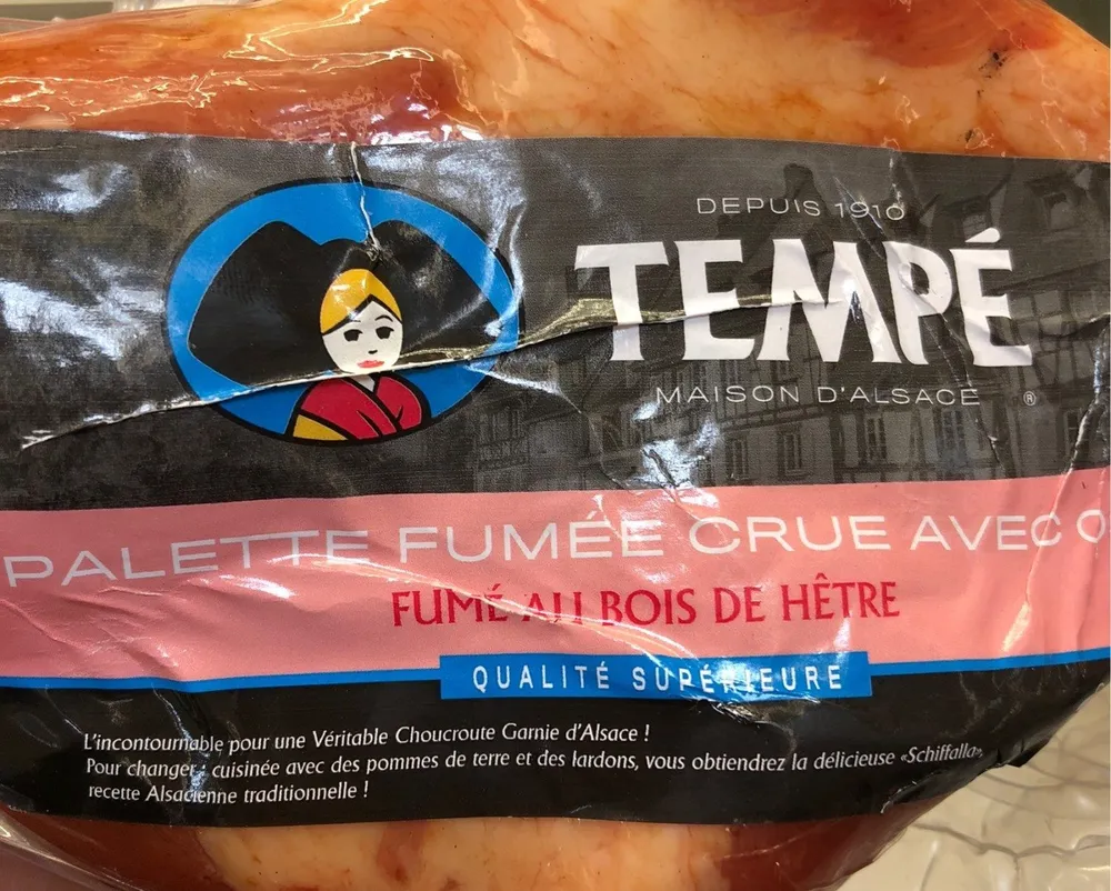 Palette fumée crue avec os