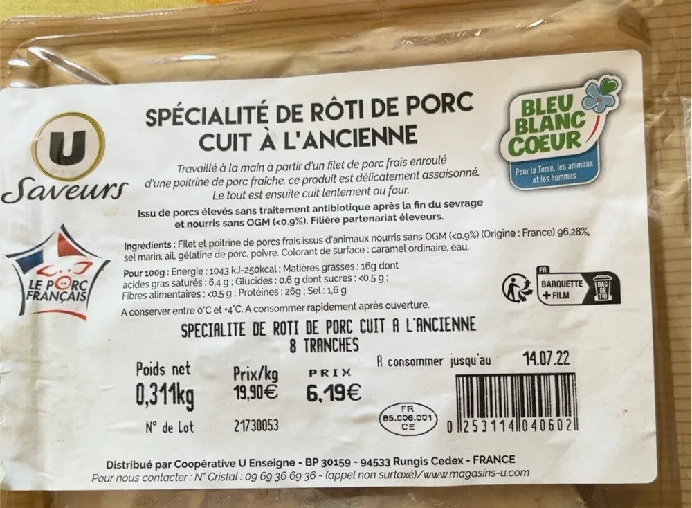 Specialite de roti de porc cuit a l’ancienne