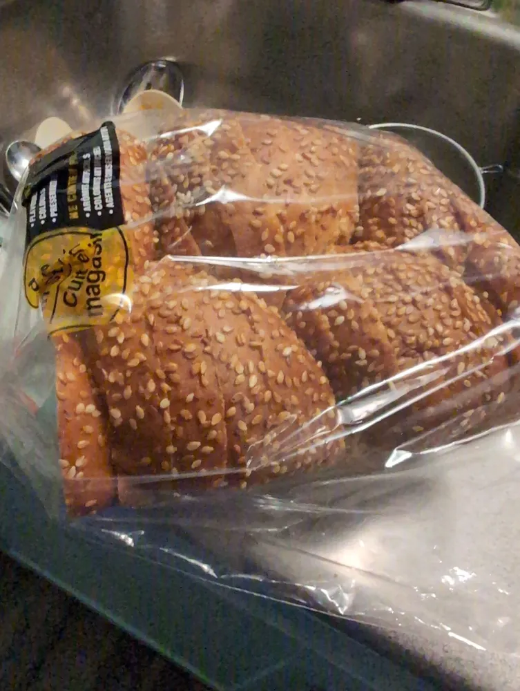 Egg Bread With Sesame