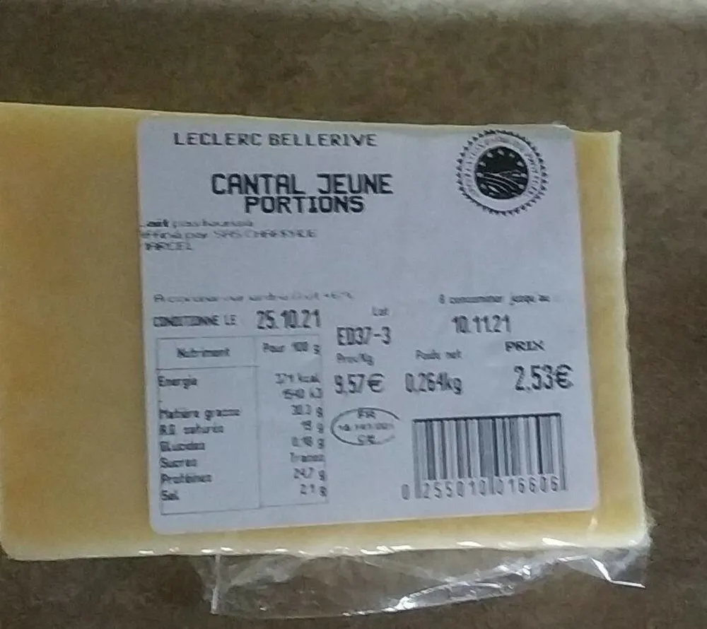 Cantal jeune portions
