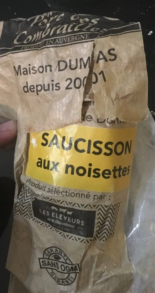 Saucisson aux noisettes