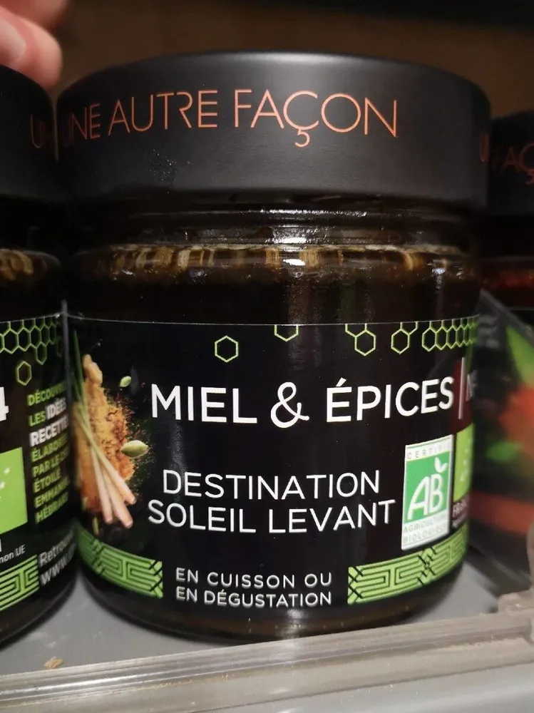 Miel et épices Destination du soleil levant
