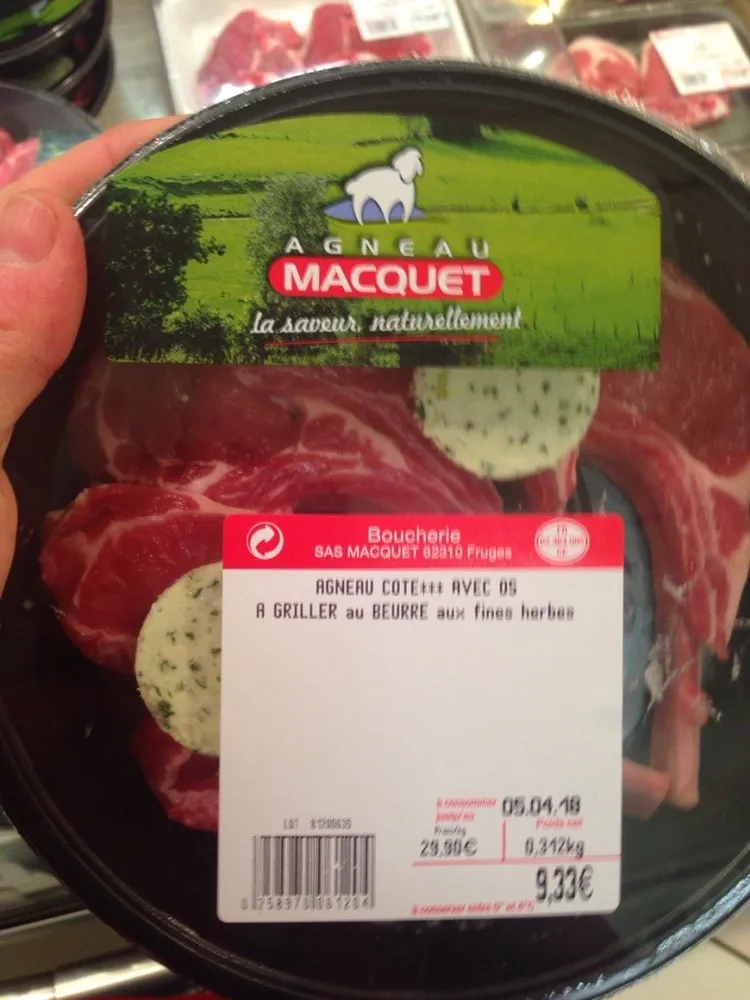 Agneau côtes avec os