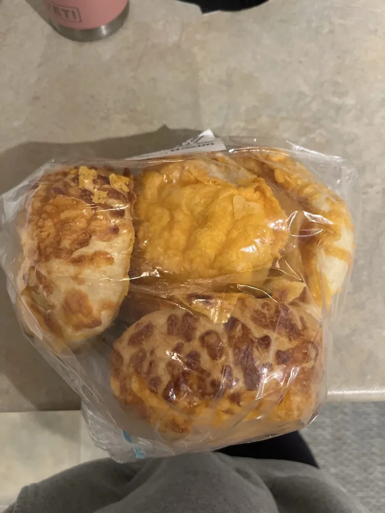 Cheese Topped Soft Kaiser Bun