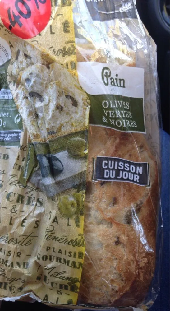 Pain olives vertes et noires