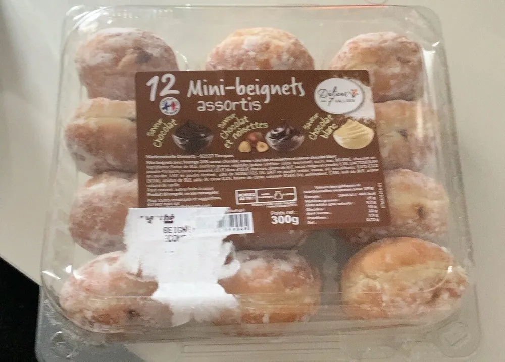 12 Mini-beignets assortis