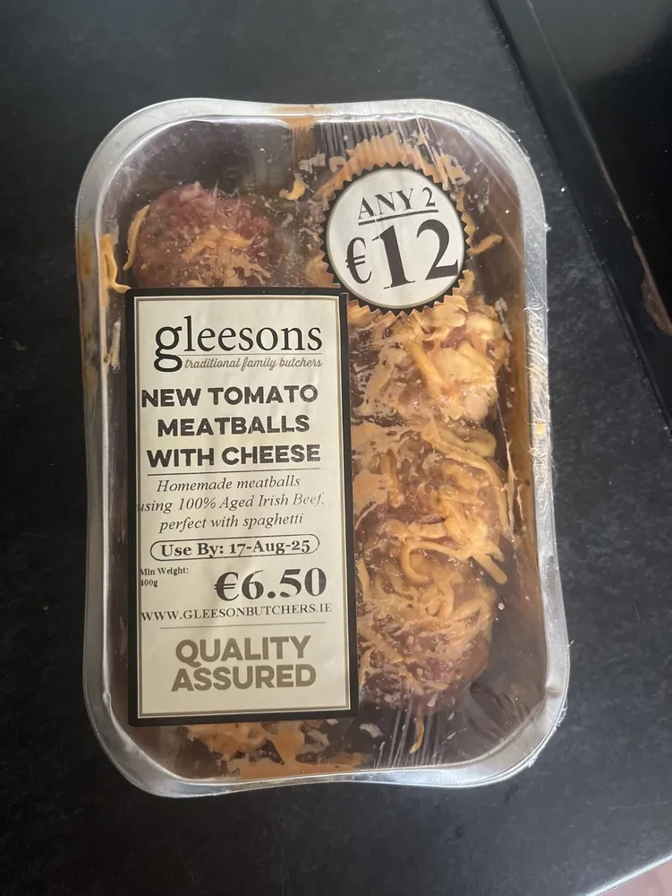 Tomato Meatballs With Cheese